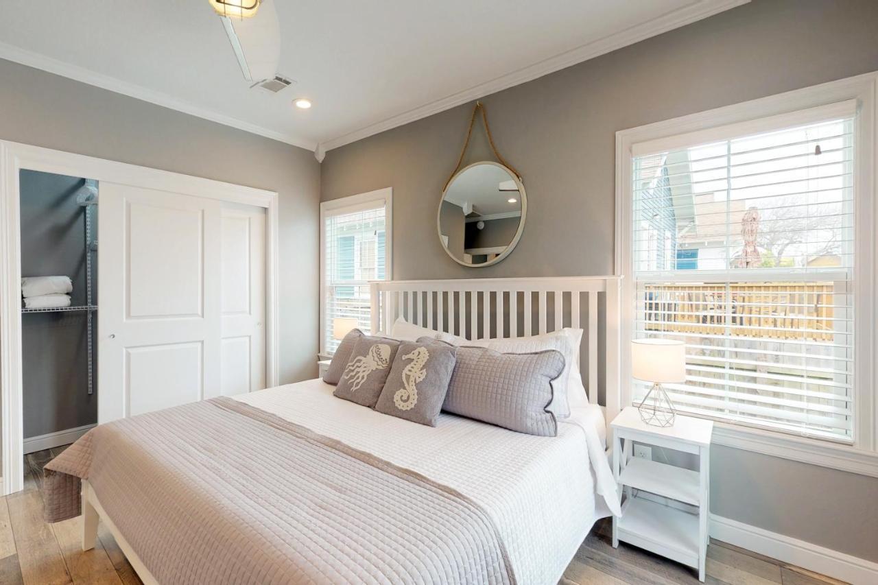 The Breezy Bungalow Galveston Luaran gambar